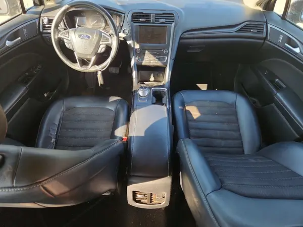 3FA6P0HD8JR142682 2018 FORD FUSION - Image 8