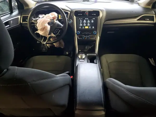 3FA6P0HD8JR148739 2018 FORD FUSION - Image 8