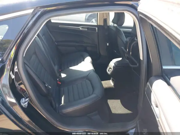 3FA6P0HD8JR152922 2018 FORD FUSION - Image 8