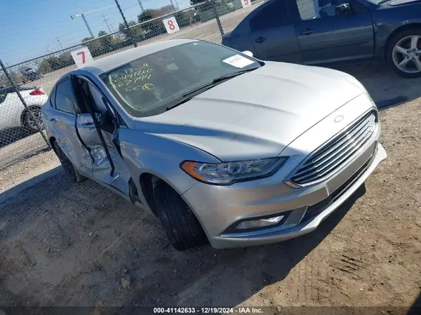 3FA6P0HD8JR167744 2018 FORD FUSION - Image 1