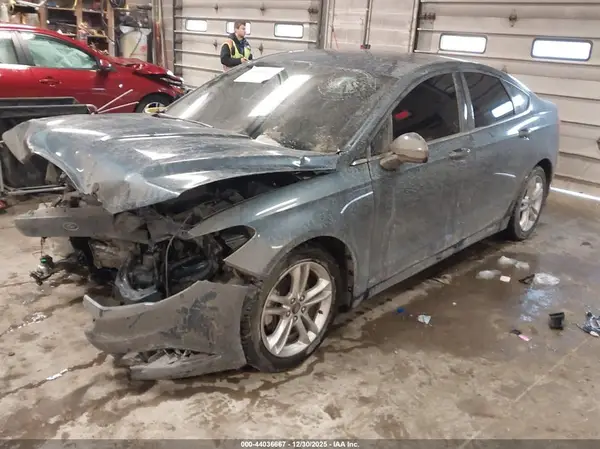 3FA6P0HD8JR175147 2018 FORD FUSION - Image 2
