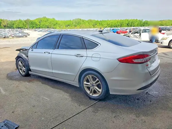 3FA6P0HD8JR179683 2018 FORD FUSION - Image 2