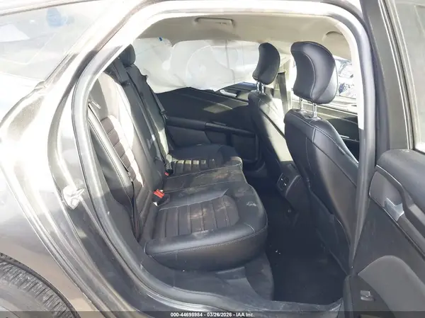 3FA6P0HD8JR180803 2018 FORD FUSION - Image 8