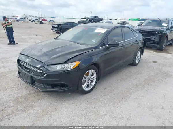 3FA6P0HD8JR186066 2018 FORD FUSION - Image 2