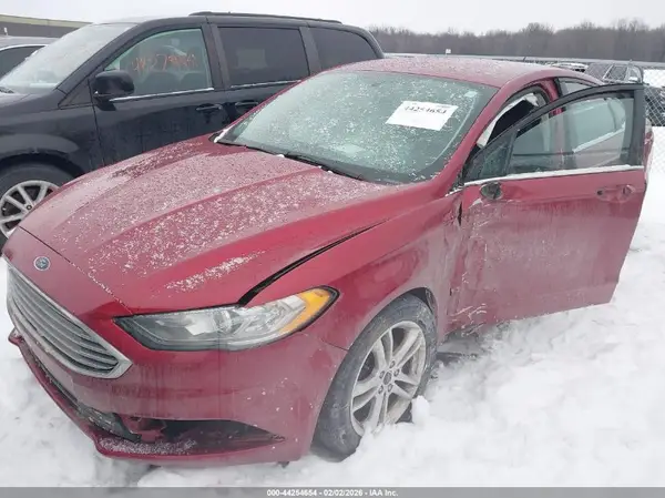 3FA6P0HD8JR191056 2018 FORD FUSION - Image 2