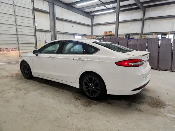 3FA6P0HD8JR200550 2018 FORD FUSION - Image 2