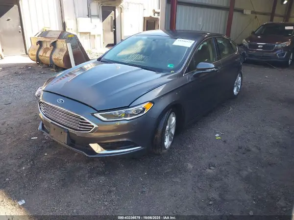 3FA6P0HD8JR201858 2018 FORD FUSION - Image 2