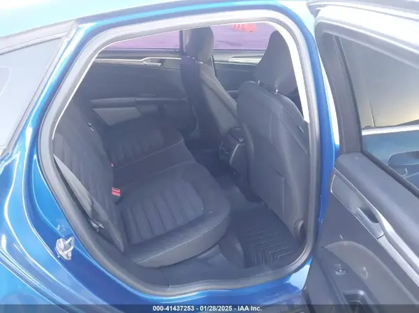 3FA6P0HD8JR202251 2018 FORD FUSION - Image 8