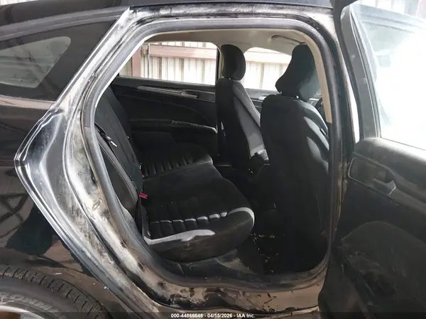 3FA6P0HD8JR213864 2018 FORD FUSION - Image 8