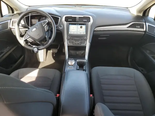 3FA6P0HD8JR218806 2018 FORD FUSION - Image 8
