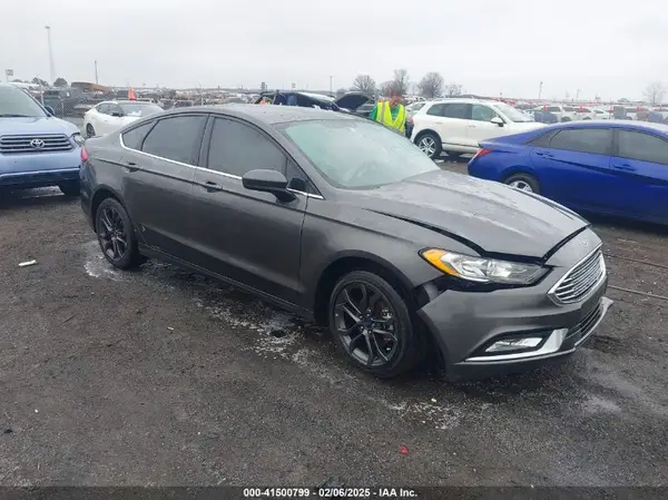3FA6P0HD8JR222984 2018 FORD FUSION - Image 1