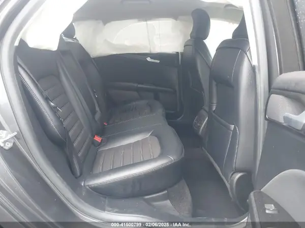 3FA6P0HD8JR222984 2018 FORD FUSION - Image 8