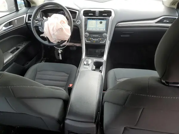 3FA6P0HD8JR223620 2018 FORD FUSION - Image 8