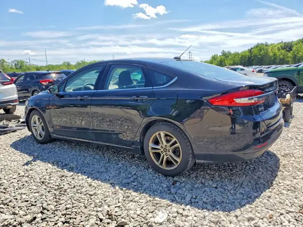 3FA6P0HD8JR226985 2018 FORD FUSION - Image 2