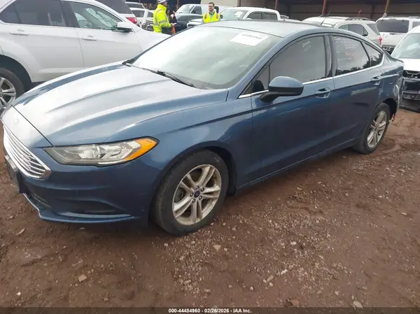 3FA6P0HD8JR227103 2018 FORD FUSION - Image 2