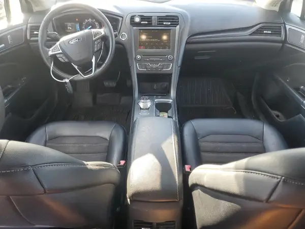 3FA6P0HD8JR228512 2018 FORD FUSION - Image 8