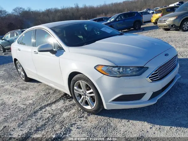 3FA6P0HD8JR228882 2018 FORD FUSION - Image 1