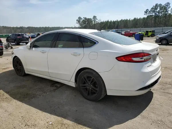 3FA6P0HD8JR229000 2018 FORD FUSION - Image 2