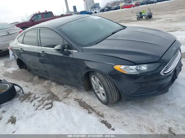 3FA6P0HD8JR229756 2018 FORD FUSION - Image 1