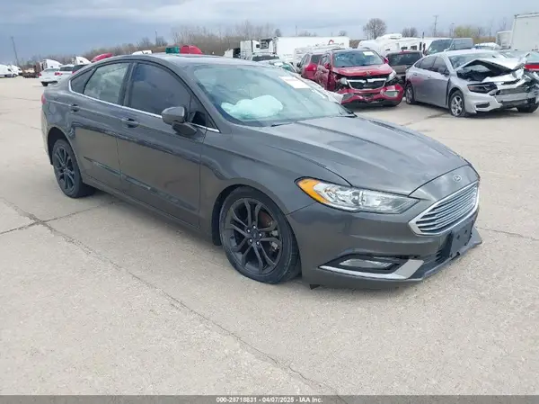 3FA6P0HD8JR229899 2018 FORD FUSION - Image 1