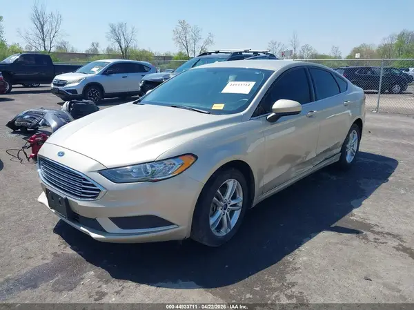 3FA6P0HD8JR230387 2018 FORD FUSION - Image 2