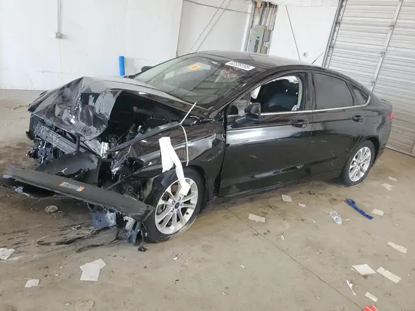 3FA6P0HD8JR230616 2018 FORD FUSION - Image 1