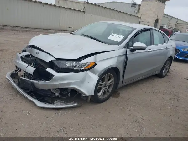 3FA6P0HD8JR232799 2018 FORD FUSION - Image 2