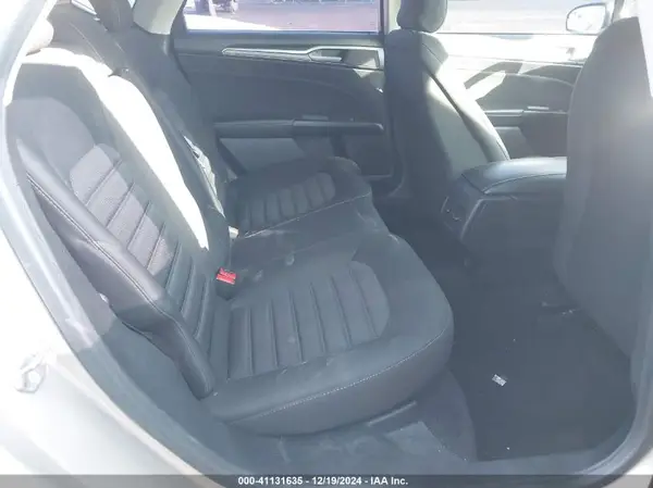 3FA6P0HD8JR238621 2018 FORD FUSION - Image 8