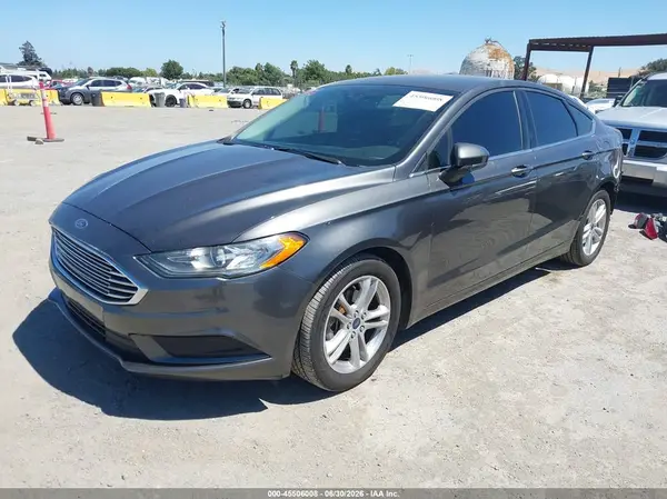3FA6P0HD8JR241387 2018 FORD FUSION - Image 2