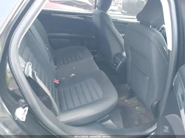 3FA6P0HD8JR252678 2018 FORD FUSION - Image 8