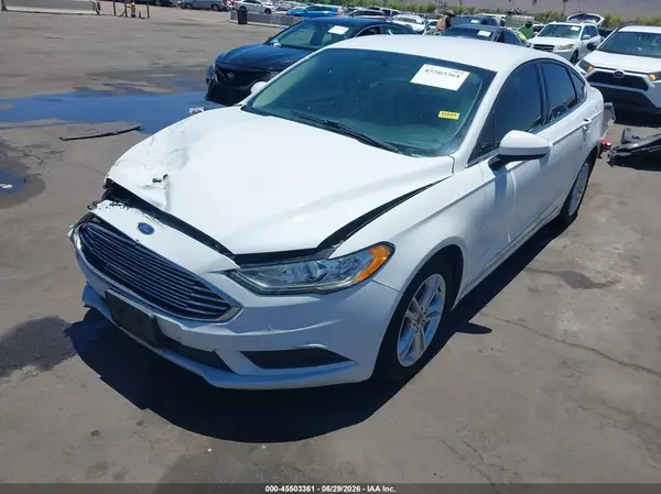 3FA6P0HD8JR257296 2018 FORD FUSION - Image 2