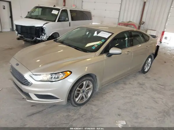 3FA6P0HD8JR259940 2018 FORD FUSION - Image 2