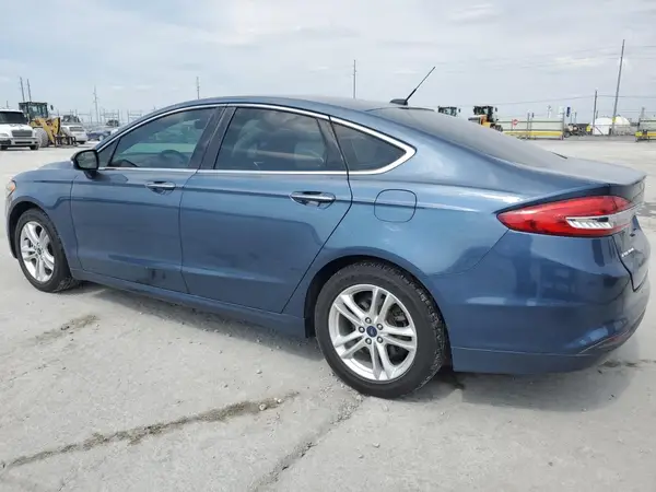 3FA6P0HD8JR266466 2018 FORD FUSION - Image 2