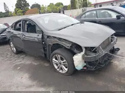 3FA6P0HD8JR268055 2018 FORD FUSION