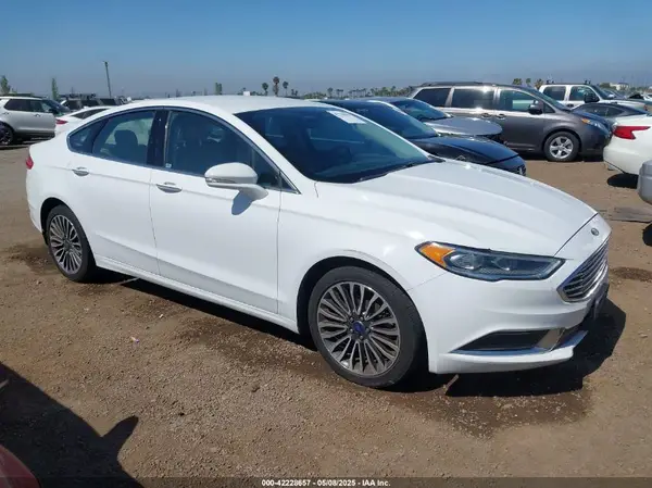 3FA6P0HD8JR268590 2018 FORD FUSION - Image 1