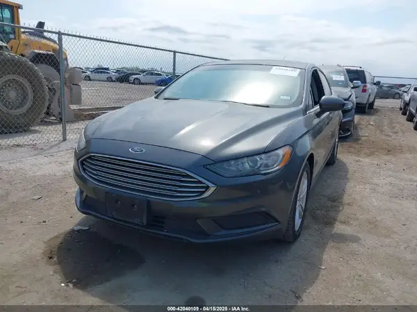 3FA6P0HD8JR277127 2018 FORD FUSION - Image 2