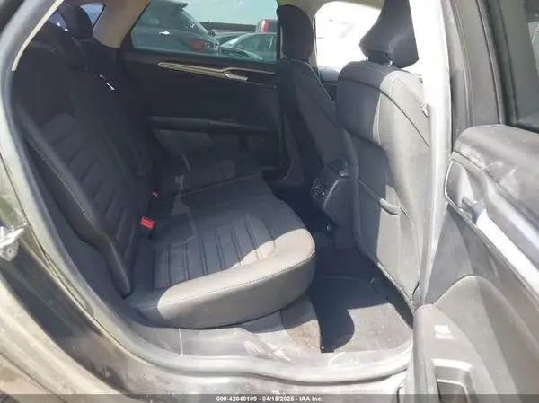 3FA6P0HD8JR277127 2018 FORD FUSION - Image 8