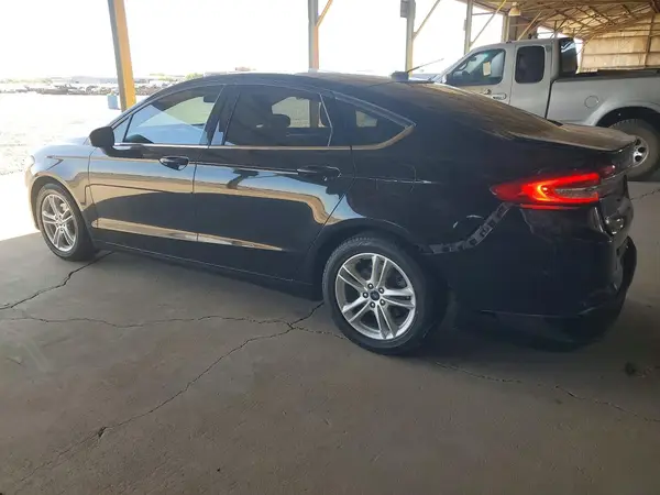 3FA6P0HD8JR285521 2018 FORD FUSION - Image 2