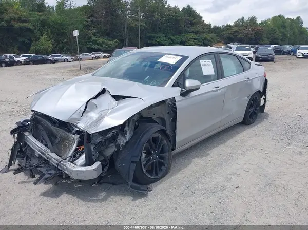 3FA6P0HD8KR127147 2019 FORD FUSION - Image 2