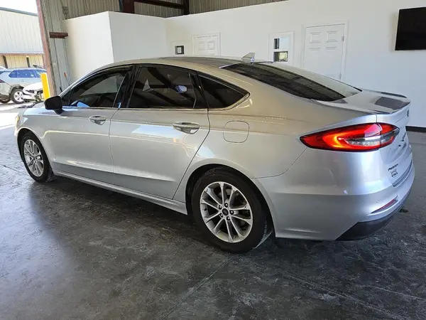 3FA6P0HD8KR127455 2019 FORD FUSION - Image 2