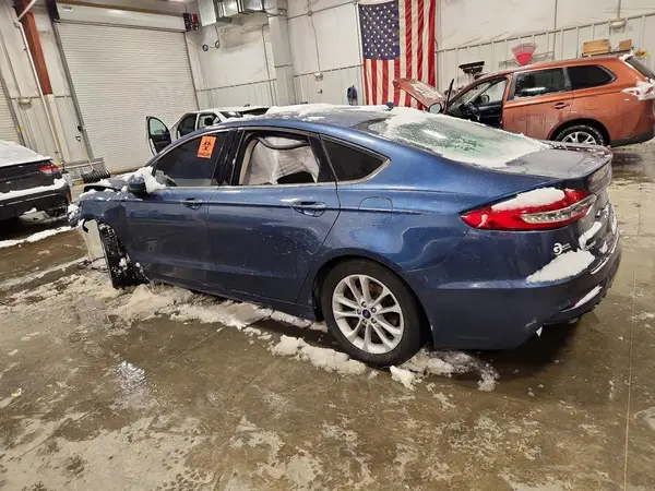 3FA6P0HD8KR129299 2019 FORD FUSION - Image 2