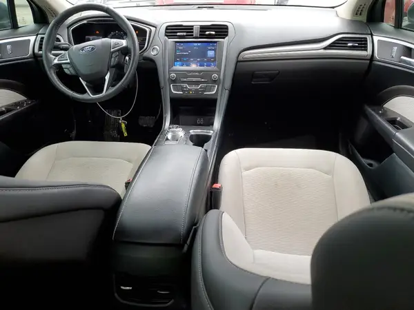 3FA6P0HD8KR130159 2019 FORD FUSION - Image 8