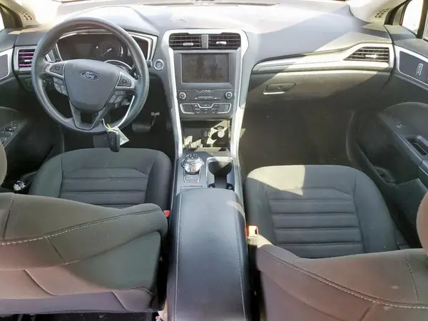 3FA6P0HD8KR132817 2019 FORD FUSION - Image 8