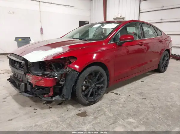 3FA6P0HD8KR134261 2019 FORD FUSION - Image 2