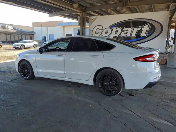 3FA6P0HD8KR134860 2019 FORD FUSION - Image 2