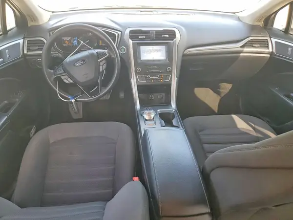 3FA6P0HD8KR135250 2019 FORD FUSION - Image 8