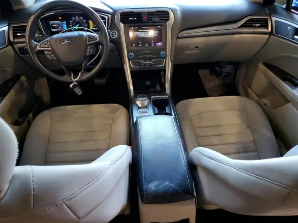 3FA6P0HD8KR153280 2019 FORD FUSION - Image 8