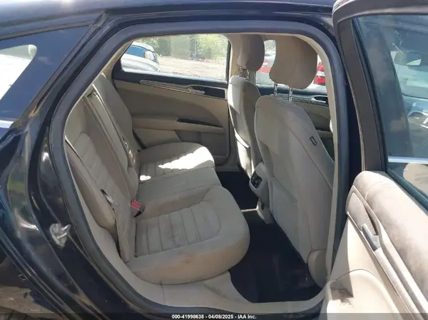 3FA6P0HD8KR159354 2019 FORD FUSION - Image 8