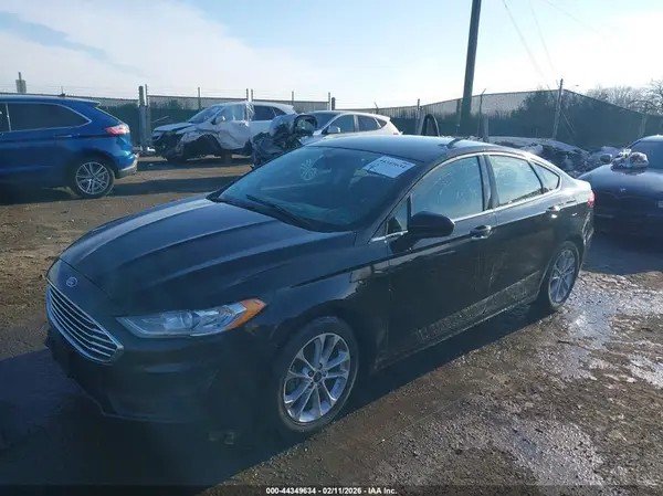 3FA6P0HD8KR163081 2019 FORD FUSION - Image 2