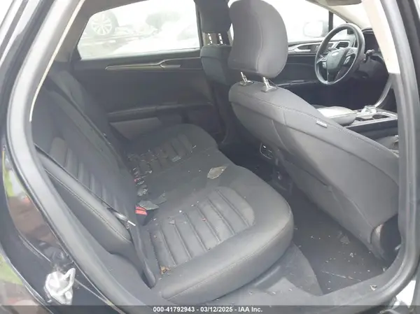 3FA6P0HD8KR170189 2019 FORD FUSION - Image 8